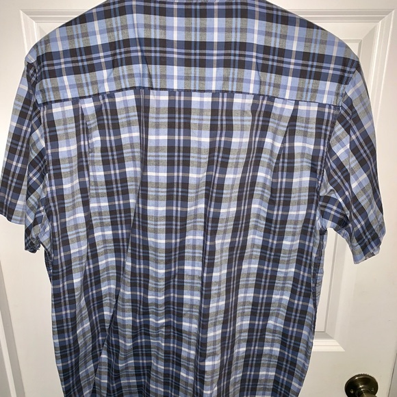 3 Beverly Hills Polo Club button-ups - Picture 3 of 8